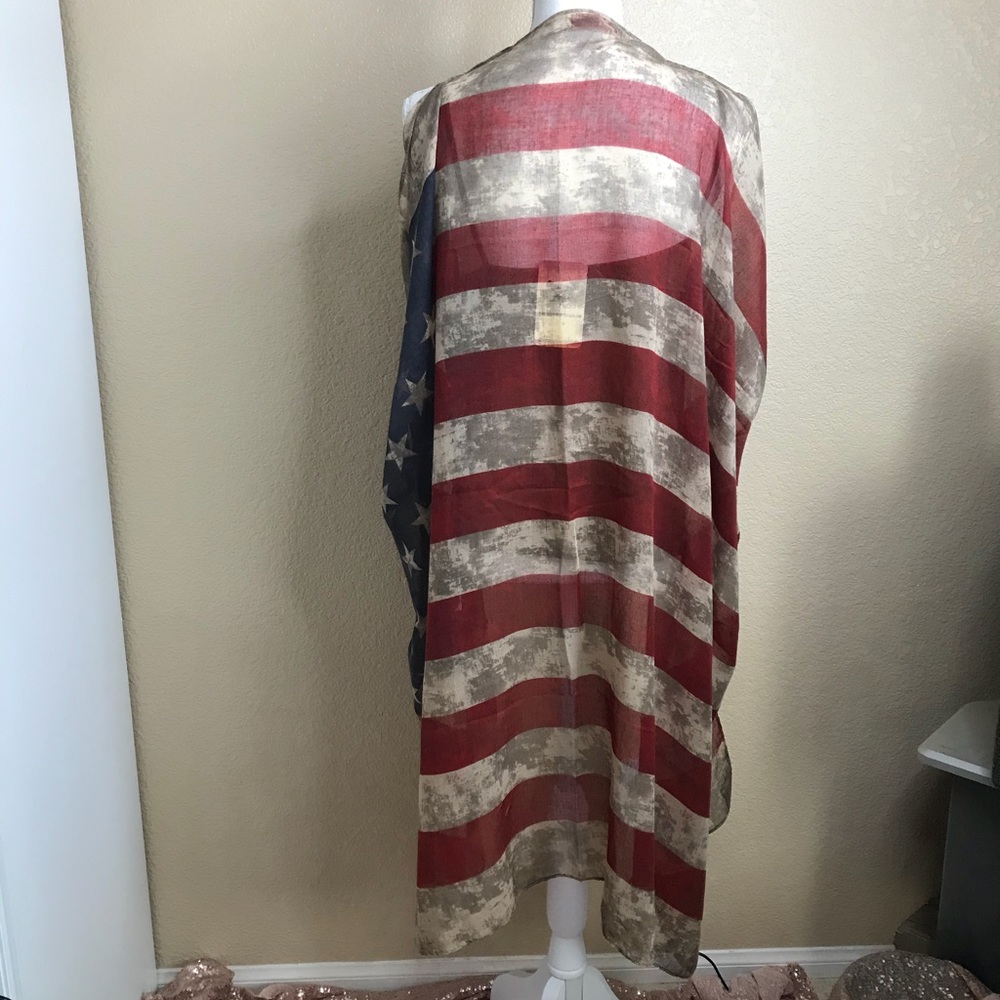 VINTAGE AMERICAN FLAG SLEEVELESS VEST - Picture 2 of 8
